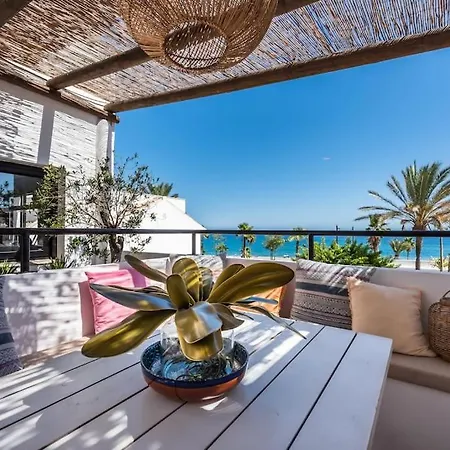 La Casa Del Pescador Эстепона